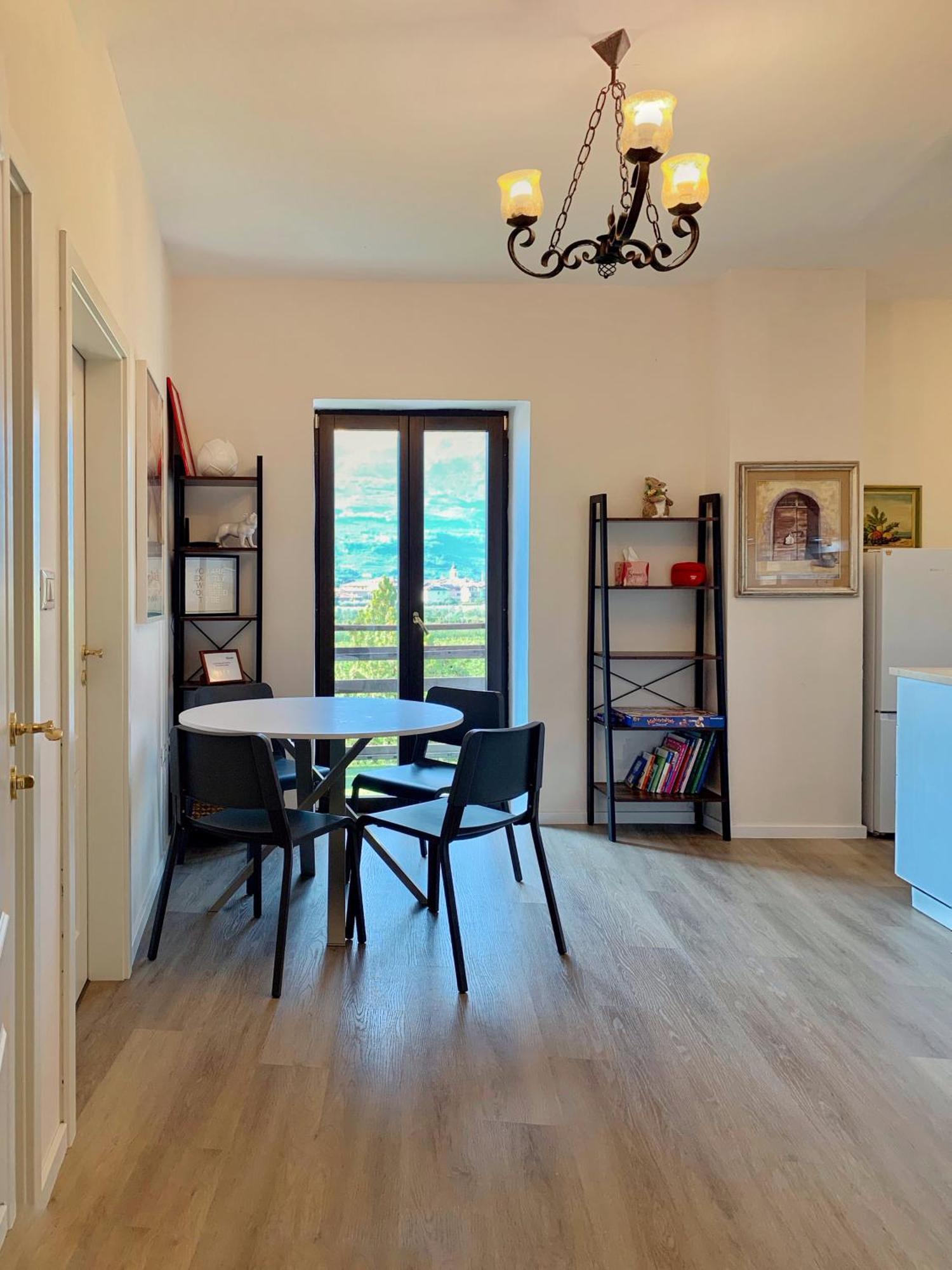 G-House Modernes Apartment Mit Tollem Ausblick Riva del Garda Kültér fotó